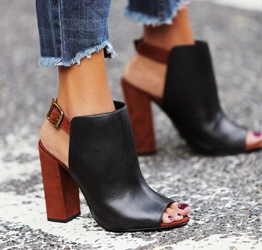 mule-shoe-with-heel